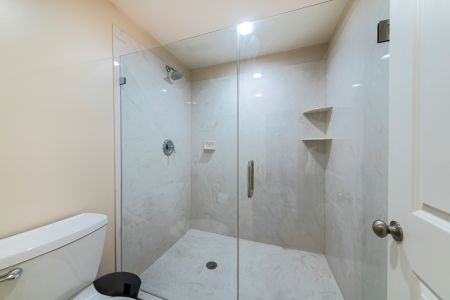 Tub-to-Shower Conversion vs. Full Bath Remodel: Which Is Right for You?